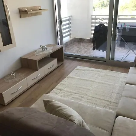 Sea View Apartament Ola Apartment *